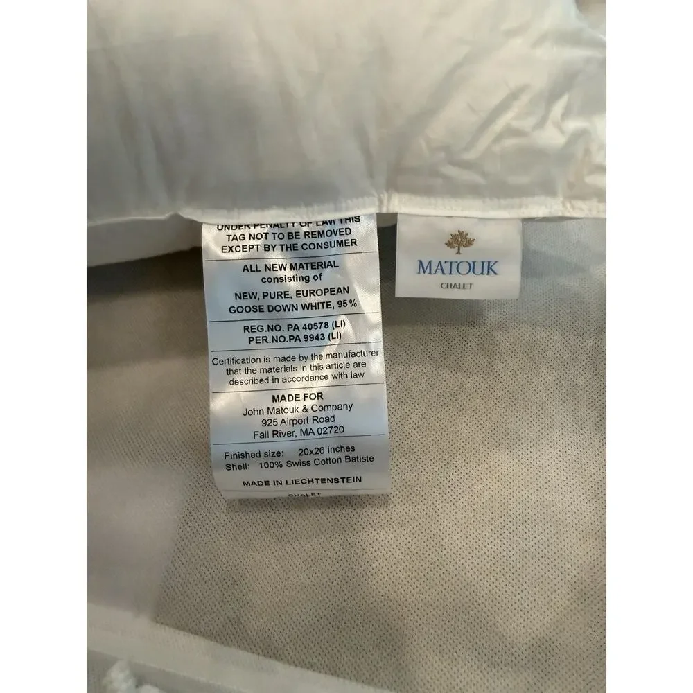 Matouk MONTREUX STANDARD Duck Down Chalet PILLOW Medium NWT $500